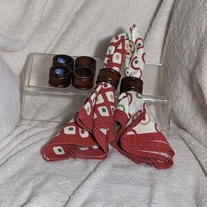Pier 1 Imports Set of 6 Wooden‎ Napkin Rings, Dark brown